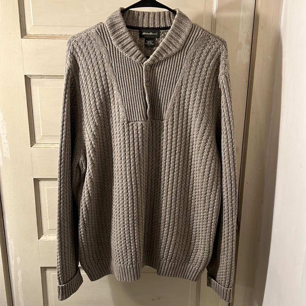 Beige Eddie Bauer Sweater - Large